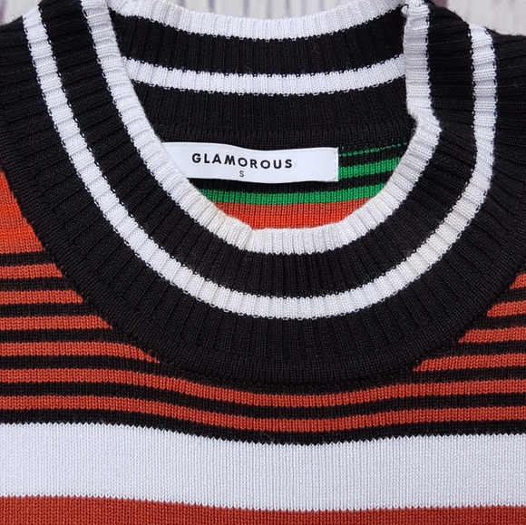 2/40 GLAMOROUS STRIP Crop - Picture 3 of 8